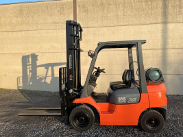 Toyota 42-7FGF25 heftruck 2,5 TON  op LPG (253)