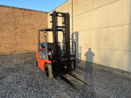 Toyota 42-7FGF25 heftruck 2,5 TON  op LPG (253)