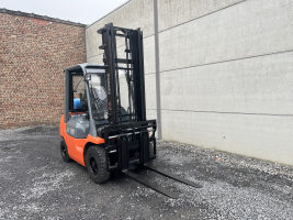 Toyota 42-7FGF25 heftruck 2,5 TON  op LPG (258)