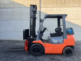 Toyota 42-7FGF25 heftruck 2.500 kg - duplex (97)